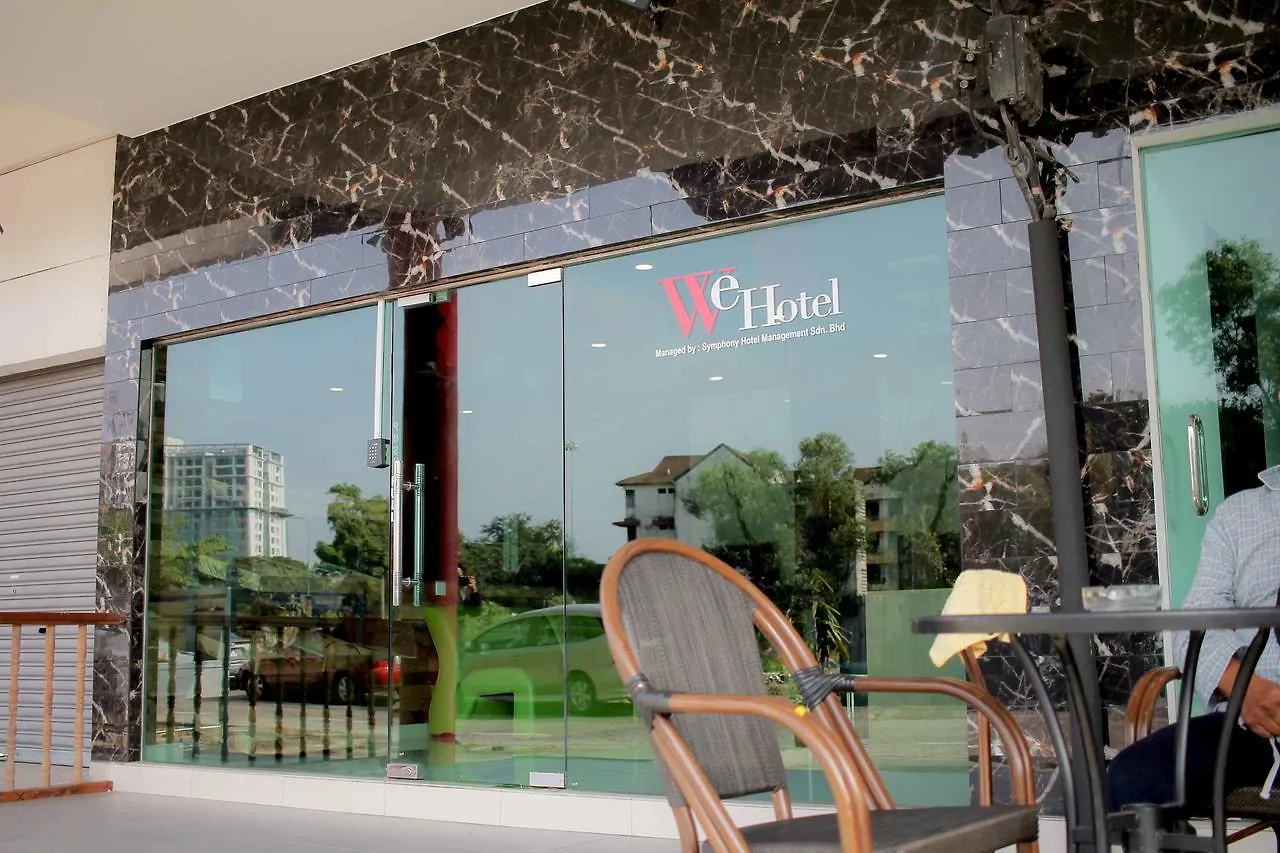 We Hotel Butterworth