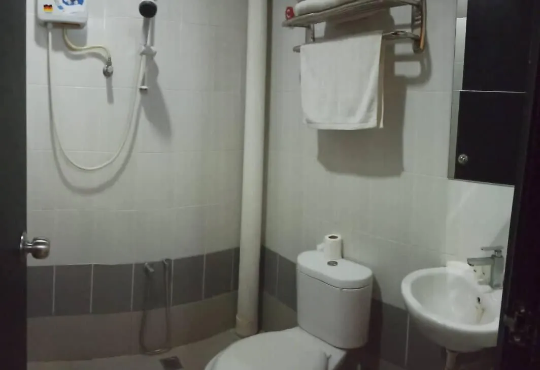 We Hotel Butterworth