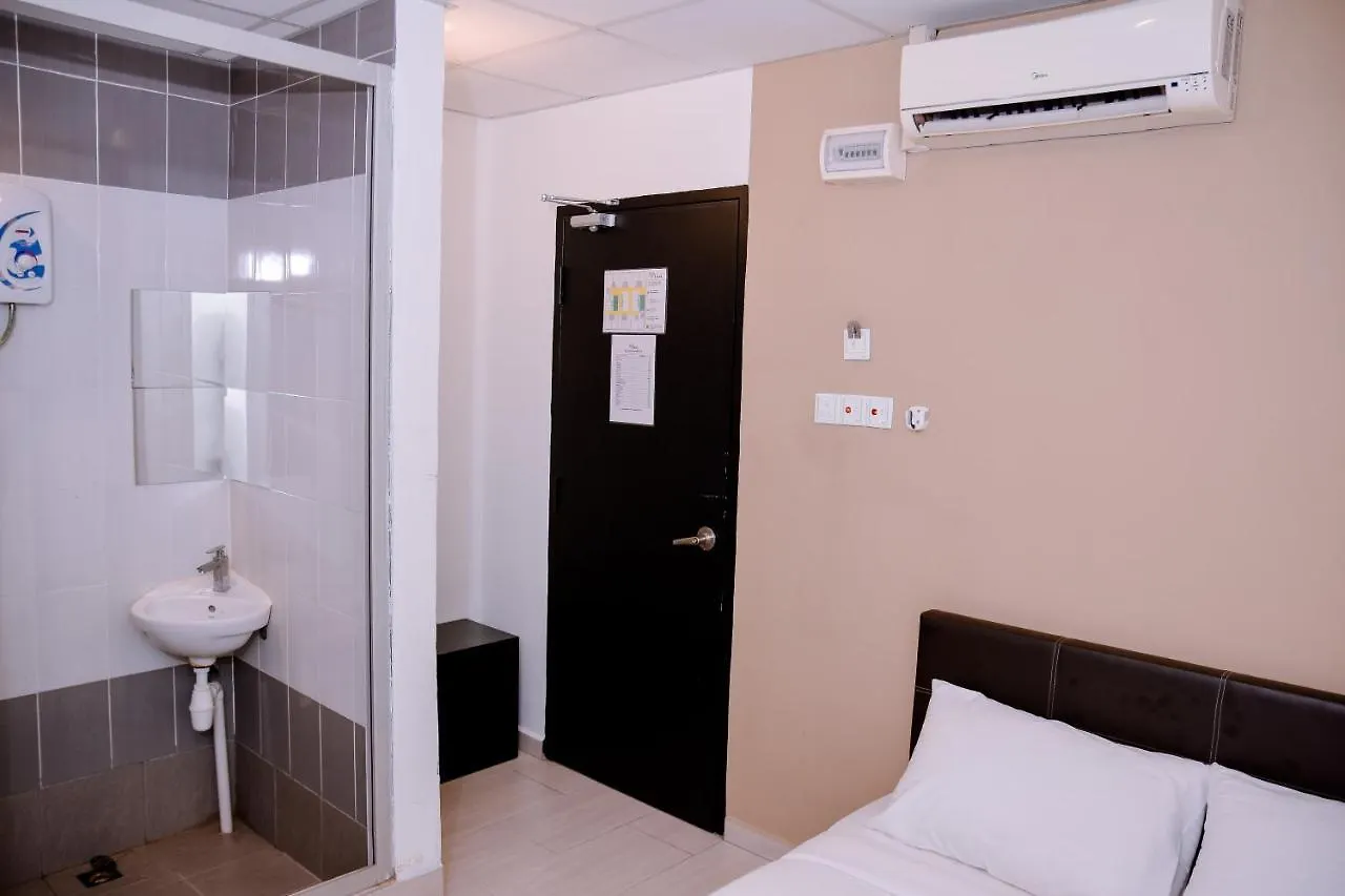We Hotel Butterworth