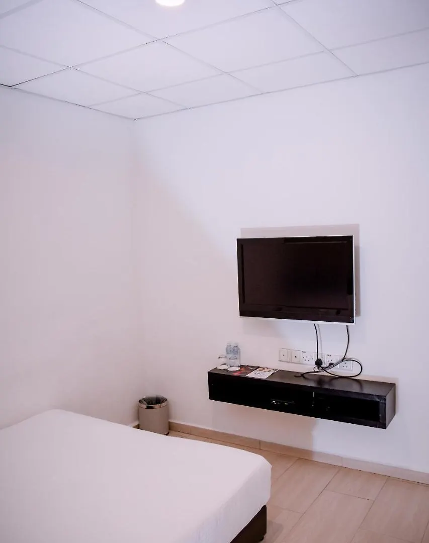 We Hotel Butterworth