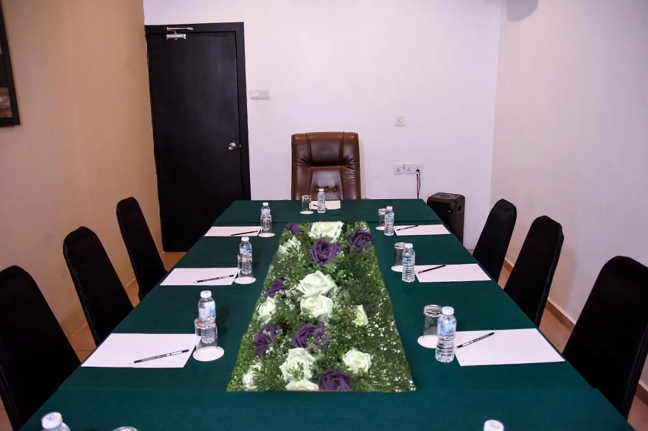 We Hotel Butterworth